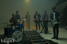 Terus Produktif, Some Island Rilis Melawan Dunia