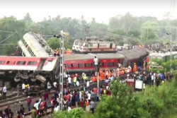 9 Orang Tewas Dalam Kebakaran Gerbong Kereta di India