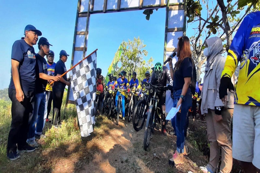 Ratusan Peserta Ramaikan Nglanggeran Mountain Bike 2023
