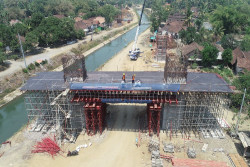 Tol Jogja-Bawen, Konstruksi Jembatan di Atas Selokan Mataram Terus Dikebut