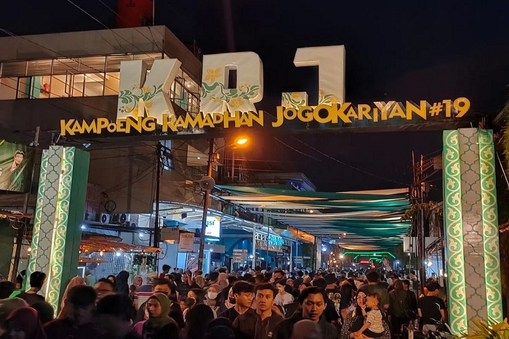 Cara Jogokariyan Kuatkan Ekonomi Warga dan Kenalkan Bregodo
