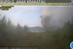 Anak Krakatau Erupsi, Kolom Abu Vulkanik Capai 1.100 Meter