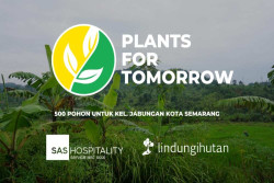 Peduli Lingkungan, Tjokro Hotel Klaten Galang Donasi Bibit Pohon