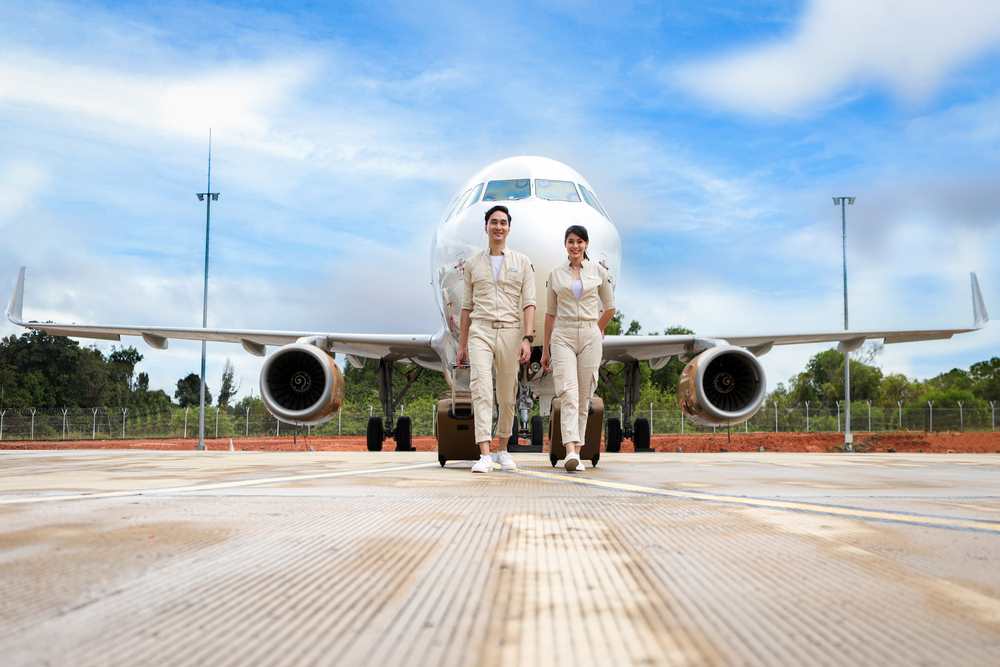 Kamu Lulusan SMA/SMK dan Ingin Kerja di Dunia Penerbangan? Ada Info Menarik nih!