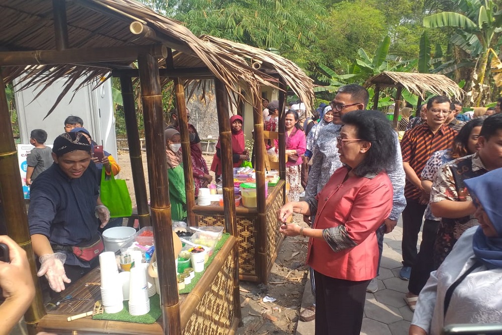 Pasar Sabtu Minggu Kali Ledhek Maguwoharjo Diluncurkan untuk Fasilitasi UMKM