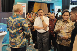 Luhut Minta Investasi China di Rempang Jangan Sampai Lepas