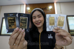 Harga Emas Antam di Pegadaian Hari Ini Naik Rp7000 per Gram