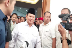 Lima Hari Sekolah Bikin TPA Kehabisan Murid, Guru Ngaji Curhat ke Prabowo