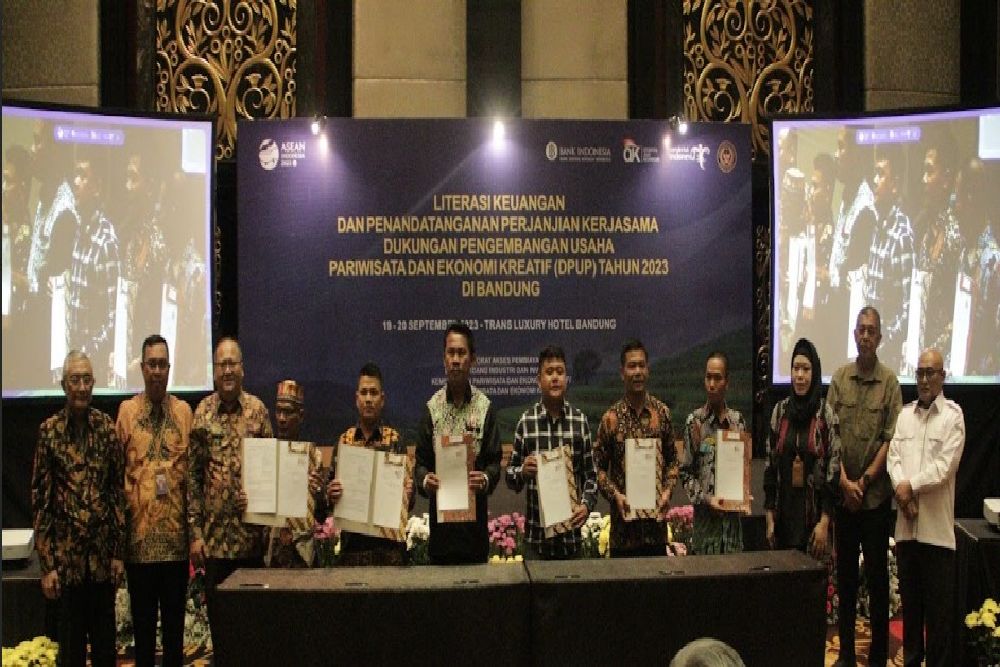 Kemenparekraf Salurkan Bantuan Pengembangan bagi 18 Desa Wisata di 11 Provinsi