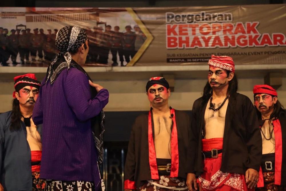 Ketoprak Bhayangkara Polres Bantul Tampilkan Pesan Edukatif Jaga Warga