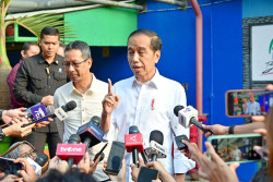 Anies Kritik Program PSN, Jokowi Tantang Balik: Tunjuk Proyek Mana, yang Nitip Siapa?