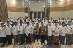 Masyarakat Didorong Mendaftar Haji di Usia Muda