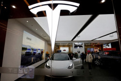 Penjualan Mobil Listrik Tesla di China Mengalami Penurunan di September