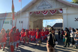 Upacara Ganti Bregada Pakualaman Semarakan Pariwisata DIY