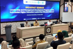 Pimpinan PTS Berkumpul Bahas Fenomena Penurunan Jumlah Mahasiswa di Jogja
