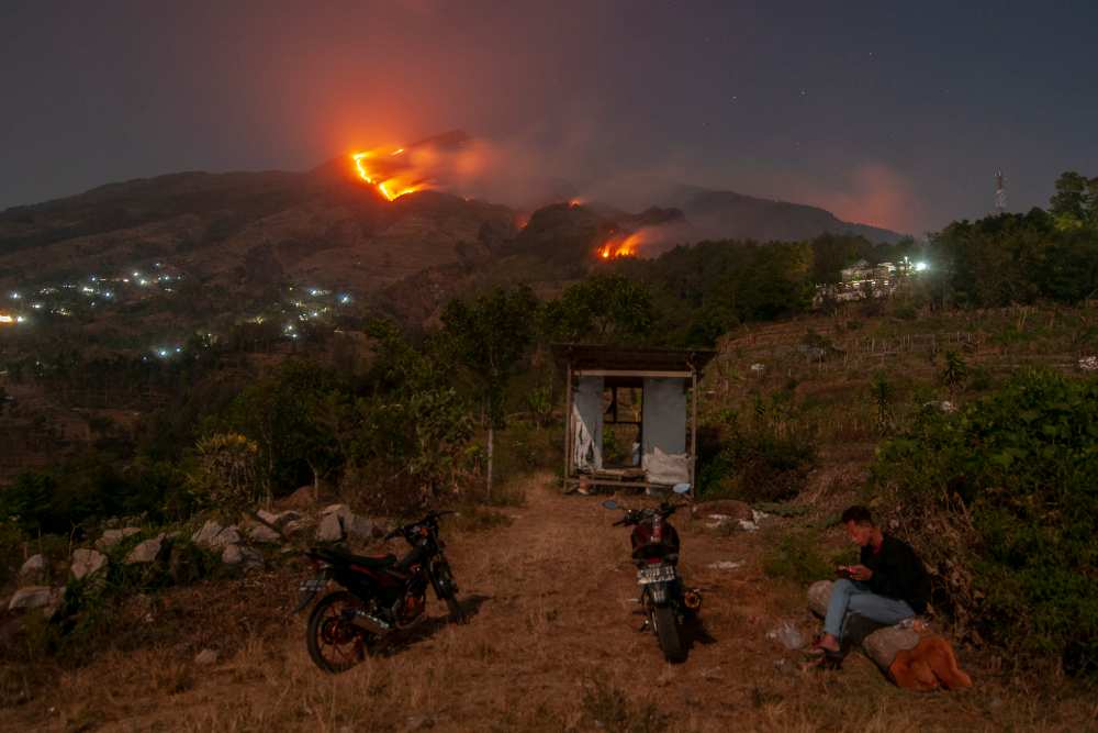 400 Hektare Lebih Area Merbabu Terbakar, 391 warga Dua Desa Diungsikan