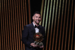 Lionel Messi Raih Ballon d'Or Kedelapan, Kalahkan Erling Haaland dan Kylian Mbappe