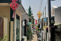 Warna Warni Lampion Bank Sampah Rotersih Ikuti Kompetisi di Kota Jogja
