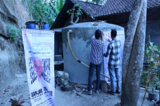 Warga Ngarchan Terdampak Kekeringan Dapat Bantuan Air Bersih