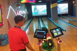 Ada Permainan Social Bowling Pertama di Jogja, Bisa Mengalihkan Gadget