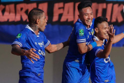 Wonderkid 17 Tahun Cetak Gol Perdana untuk PSIM, Kas Hartadi Beri Pujian