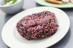 Ini Cara Memasak Nasi dari Beras Merah agar Pulen