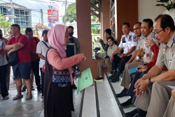Perpanjangan Izin HGB Terkatung-katung, Puluhan Warga Geruduk Kantor BPN DIY