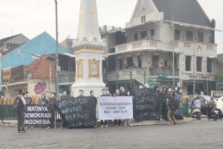 Mahasiswa Jogja Kritisi Kondisi Demokrasi di Indonesia yang Tidak Baik-baik Saja