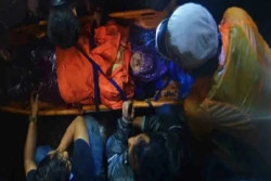 Evakuasi Pendaki Terkendala karena Gunung Merapi Masih Erupsi