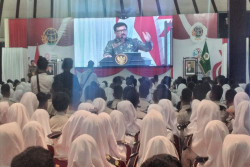 Menteri ATR/BPN Jelaskan Manfaat Sertifikat Tanah Elektronik Dihadapan Taruna-Taruni STPN Jogja