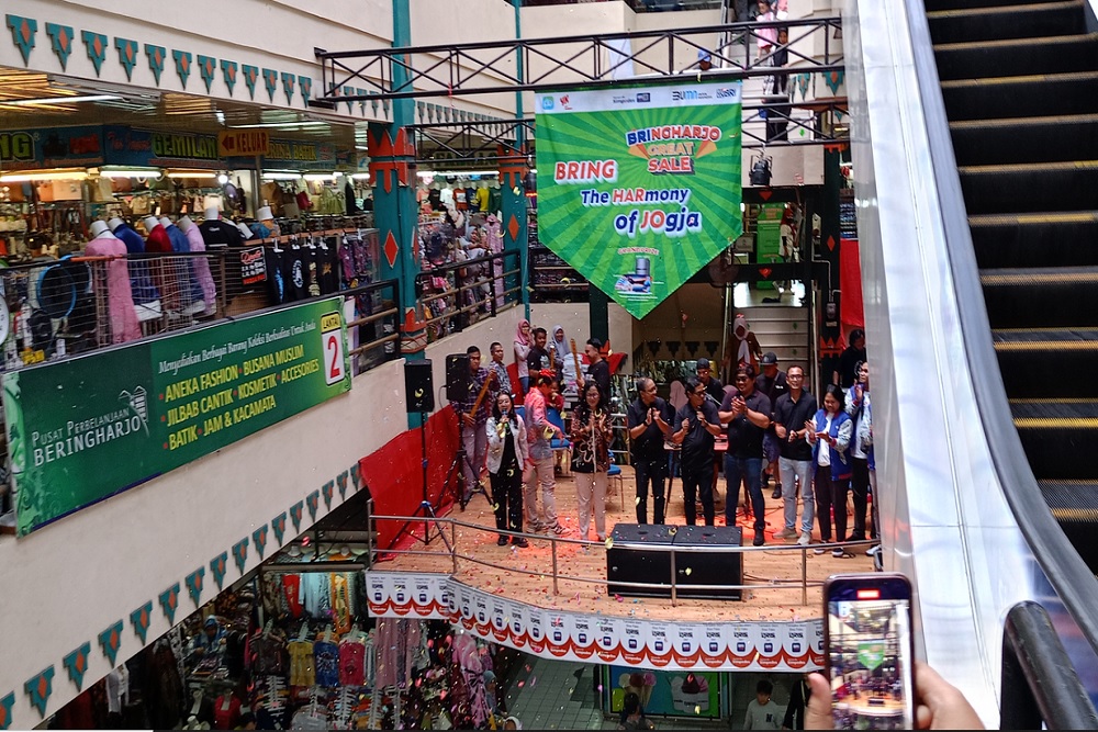 UPT Pusat Bisnis Gelar Beringharjo Great Sale dengan Hadiah Total Puluhan Juta Rupiah