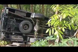 Kronologi Kecelakaan Maut Jalur Cinomati Bantul, Minibus Wisatawan Asal Surabaya Terjun ke Jurang