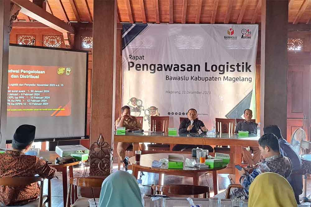 Petugas Panwaslu juga Harus Awasi Logistik Pemilu