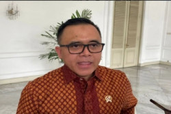 Azwar Anas Ditunjuk Jokowi Jadi Menkumham Ad Interim