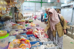 Produk Ikan Segar dan Olahan di Pasar Jagalan Kulonprogo Diawasi Ketat