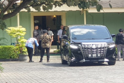 Pertemuan Sultan HB X dengan Kaesang Tidak Digelar di Kraton Jogja, Sekda DIY Ungkap Alasannya
