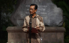 Sultan HB X Ungkap Isi Pembicaraan saat Bertemu Jokowi di Kraton Jogja