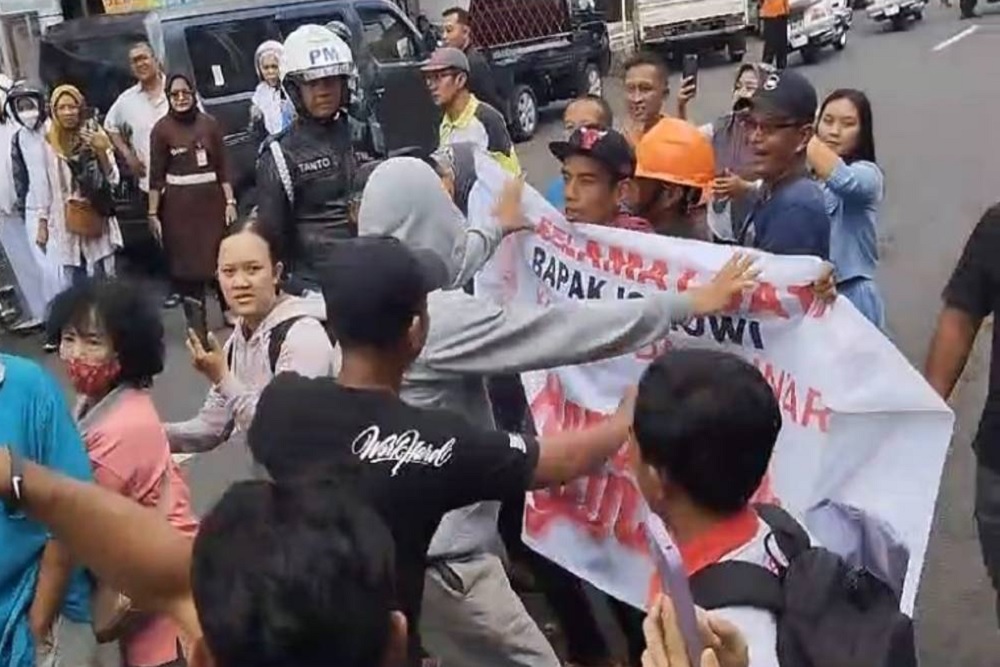 Paspampres Jokowi Bantah Lakukan Kekerasan ke Pendukung Ganjar di Gunungkidul