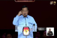Di Akhir Debat Capres, Prabowo Minta Maaf ke Ganjar dan Anies