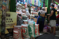 Pemkot Jogja Gelontorkan 34 Ton Beras Lewat Pasar Murah