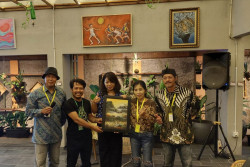 Libatkan Seniman Nusantara, Greenhost Boutique Hotel Gelar Pameran Lukisan Element of Life