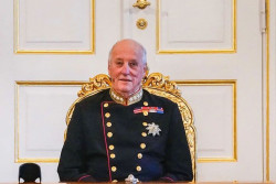 Sempat Dirawat di Malaysia, Hari Ini Raja Norwegia Kembali ke Negaranya
