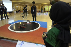 57 Tim Berbagai Kota Ikuti Kompetisi Robotech #12