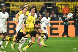 Dortmund vs Frankfurt 3-1, Raih Tiga Poin Die Borussen Naik ke Posisi Empat Klasemen Liga Jerman