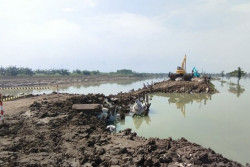 Kementerian PUPR Berhasil Menutup Tanggul Kiri Sungai Wulan yang Jebol