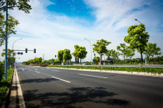 Tips Berkendara di Jalur Contraflow Saat di Jalan Tol