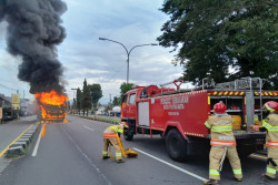 Terungkap, Korsleting Freon AC Diduga Jadi Sebab Bus Terbakar di Ring Road Gamping