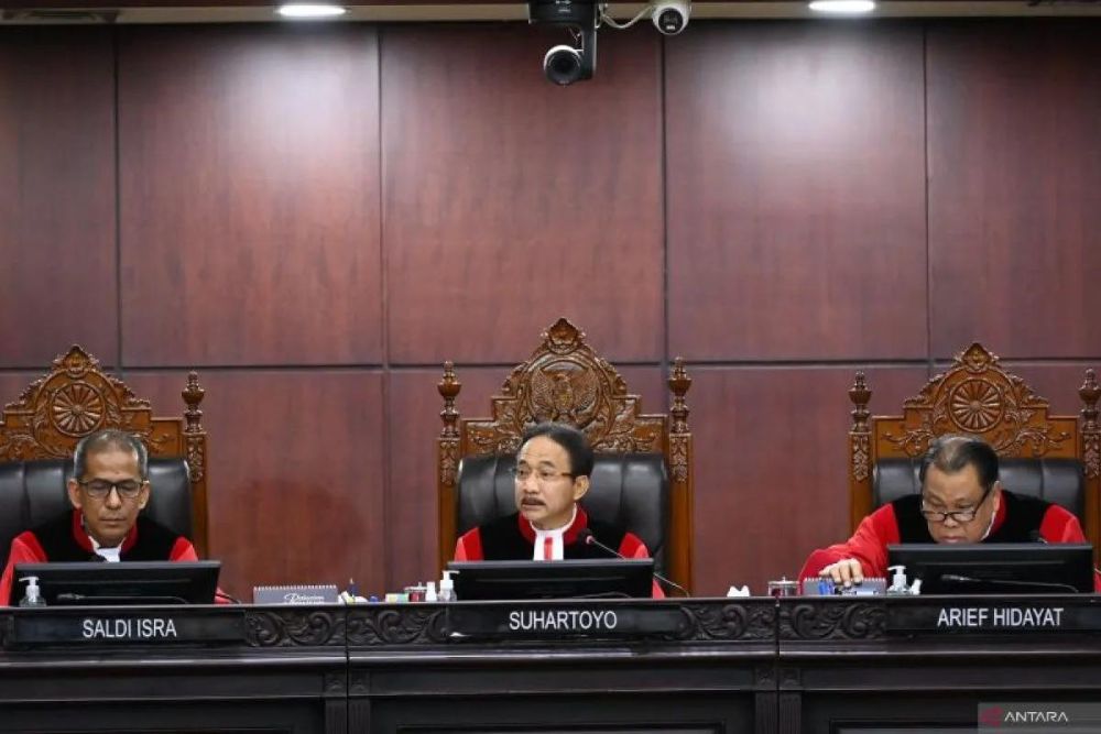 Tok! MK Tolak Seluruh Permohonan Anies-Muhaimin, 3 Hakim Dissenting Opinion
