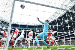 Hasil Tottenham vs Arsenal: Skor 2-3, Derbi London Utara Dimenangkan The Gunners