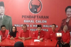 5 Tokoh Masyarakat Termasuk Pengusaha Ambil Formulir Pendaftaran Ke DPC PDIP Kota Yogyakarta